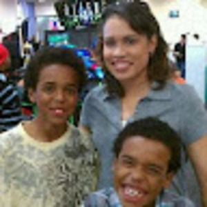 Meet your Posher, Moniqca